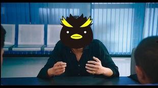 企鹅妈妈吃瓜,一场冰海中的美味邂逅  第1张