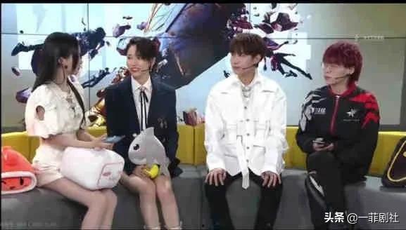 娱乐吃瓜明星团,明星团吃瓜大揭秘  第3张