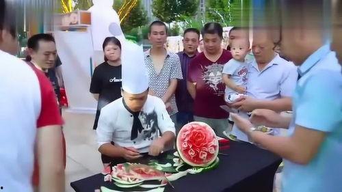 小伙吃瓜群众  第2张