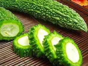 楼梯里吃瓜图,捕捉日常生活中的趣味瞬间 第3张 楼梯里吃瓜图,捕捉日常生活中的趣味瞬间 第3张